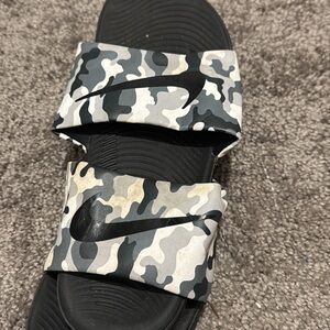 Nike Black and Gray Camouflage Slides